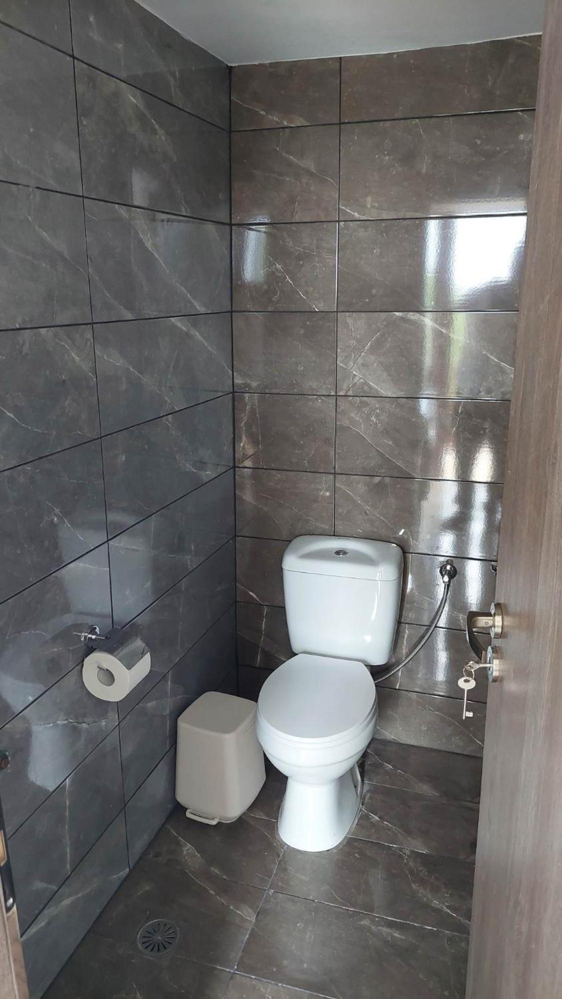 Sea La Vie Beach House Pétra Kültér fotó